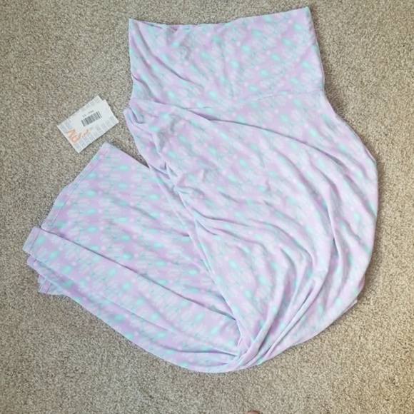 LuLaRoe Dresses & Skirts - Maxi skirt - purple floral LuLaRoe Dresses & Skirts - Maxi skirt - purple floral